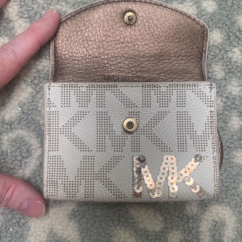 Michael Kors Coin Purse - Picture 4 of 4